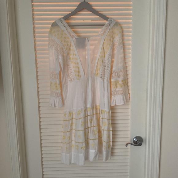 Chasing Unicorns Dress White/ Yellow Small - Picture 7 of 8